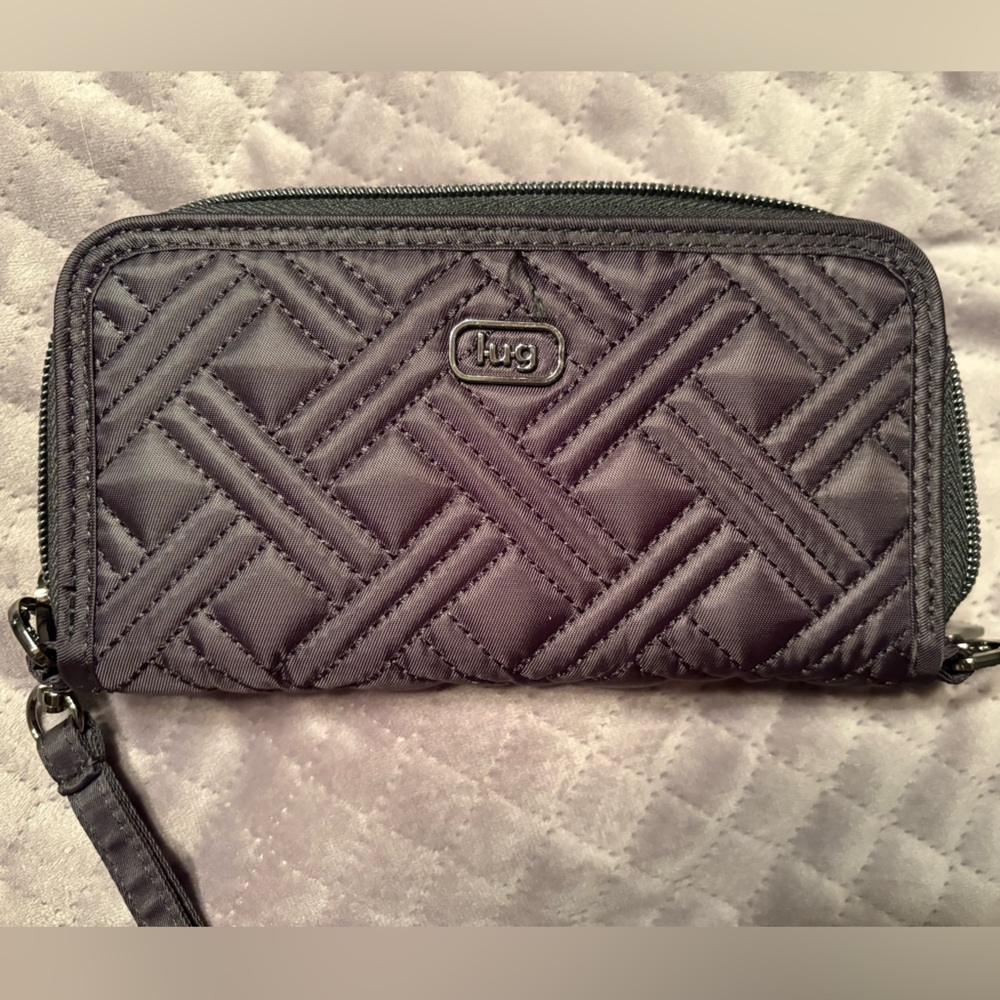 Lug Whirly Wallet Black Wristlet Wallet NWOT travel wallet